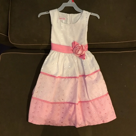 Girls size 6 dress - Picture 3 of 4